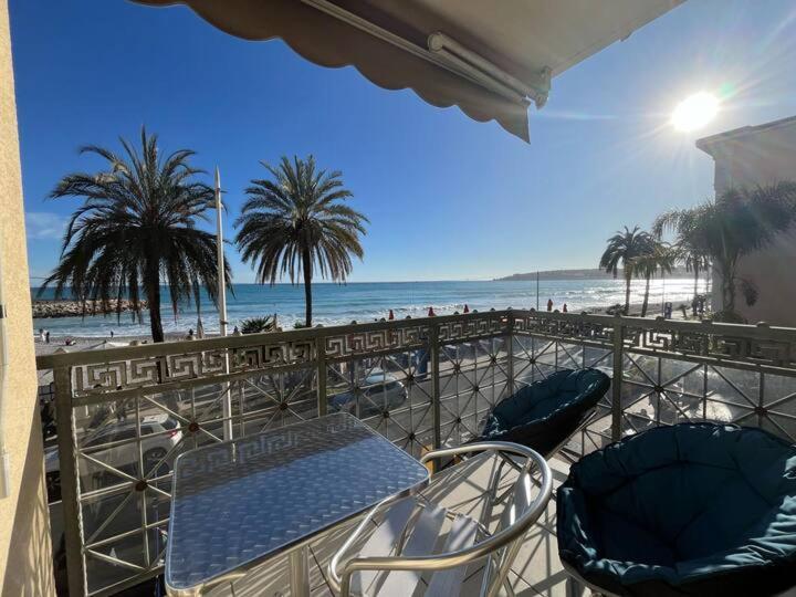 Azzurra Superbe 2p Et Vu * Menton